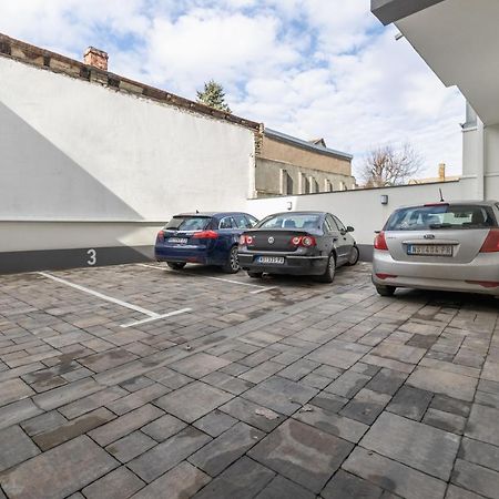 Bella Apartment Нови Сад Екстериор снимка