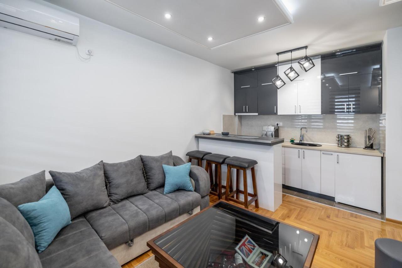Bella Apartment Нови Сад Екстериор снимка