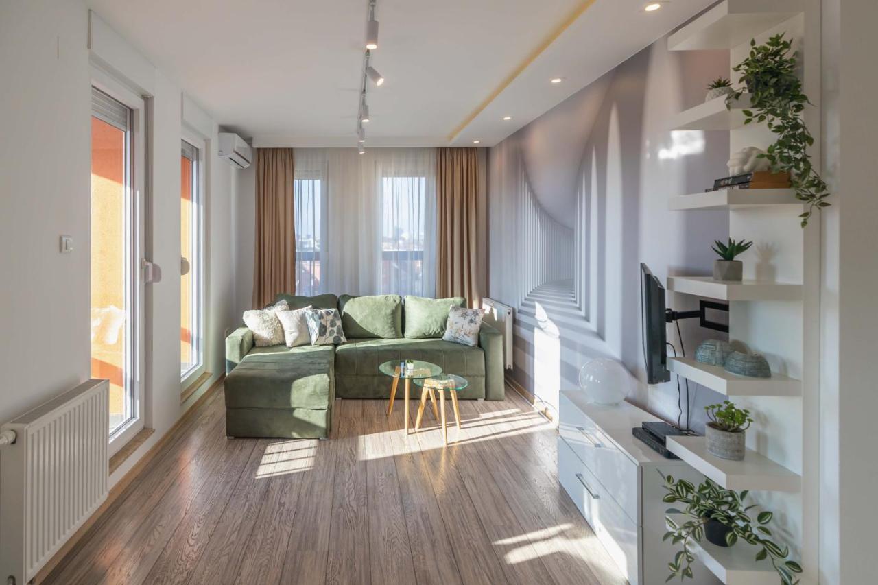 Bella Apartment Нови Сад Екстериор снимка