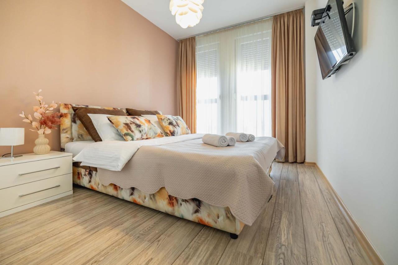 Bella Apartment Нови Сад Екстериор снимка